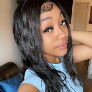 Meet your Posher, Briana